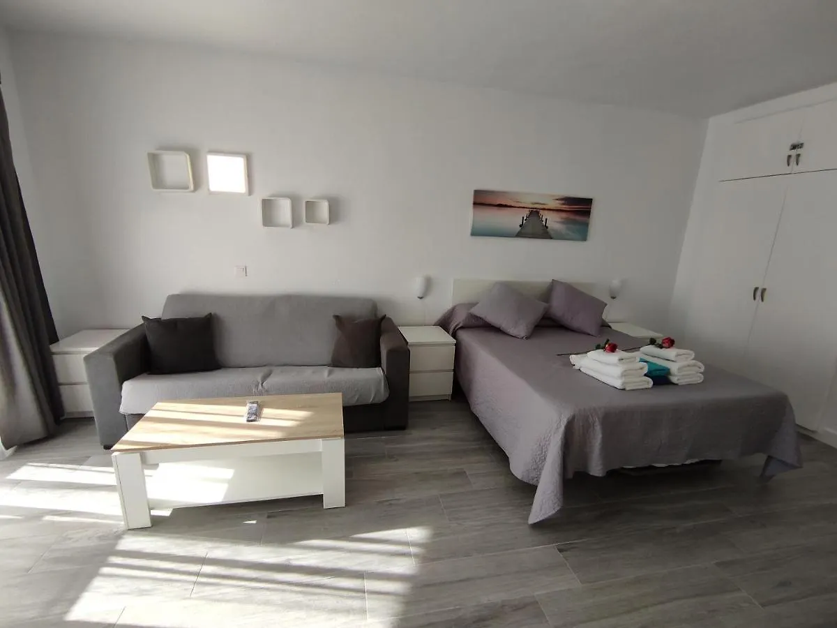 Estudio Benalbeach Primera Linea De Playa Benalmadena